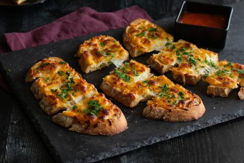 Cheesy garlic breadsticks